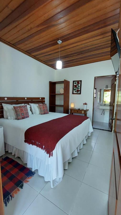 Pousada Canoa Caicara Ilhabela Exterior photo